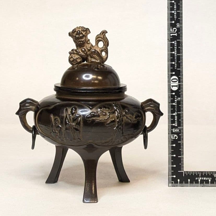 【フォロー割・新品】 香炉 高岡銅器 桐箱付 三足香炉 茶道具 獅子彫刻付き
