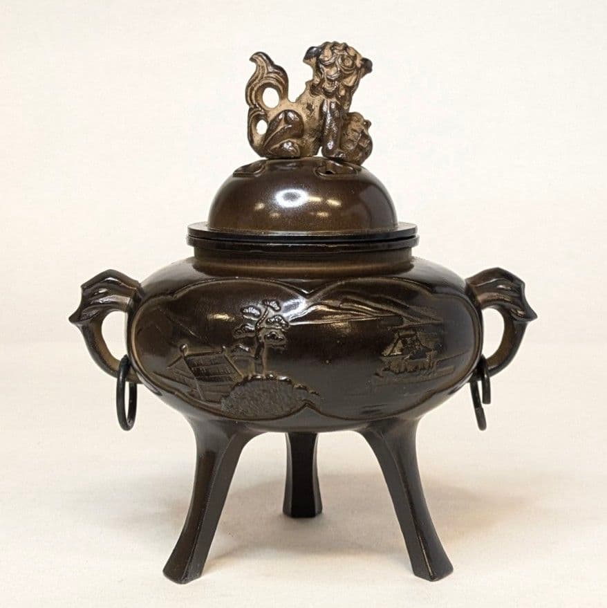 【フォロー割・新品】 香炉 高岡銅器 桐箱付 三足香炉 茶道具 獅子彫刻付き