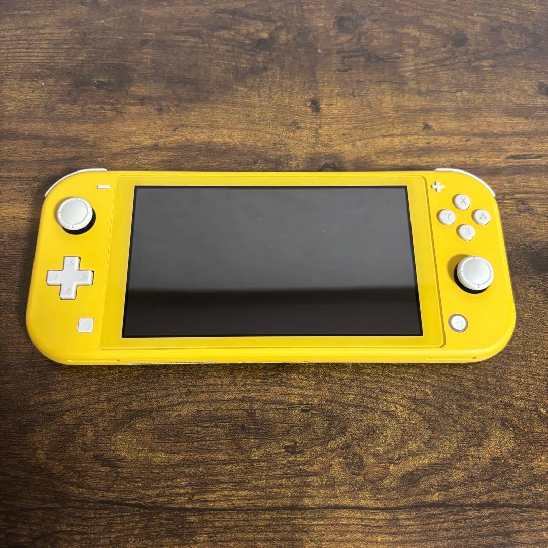 Nintendo Switch Lite イエロー microSDカード付き