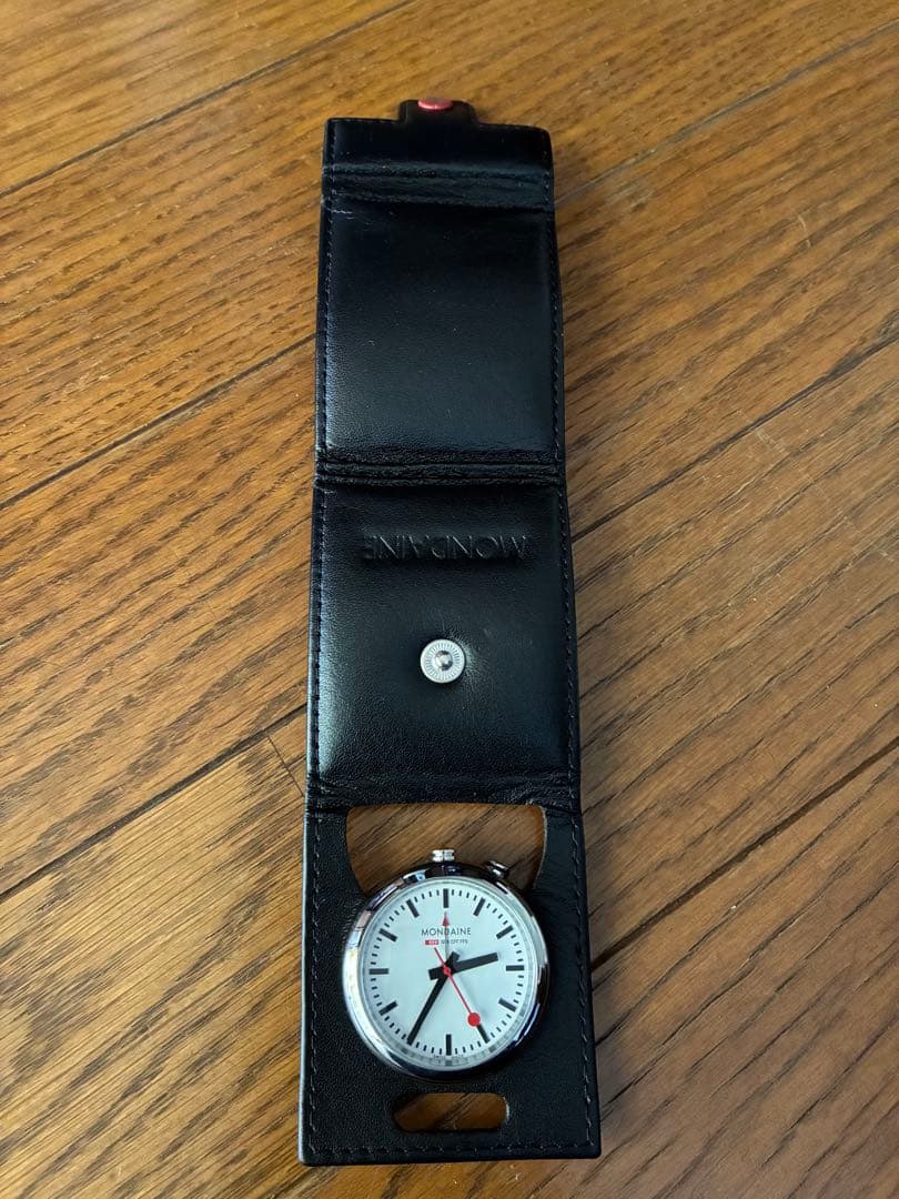 快適グッズ・旅行小物 Mondaine Travel Alarm Clock