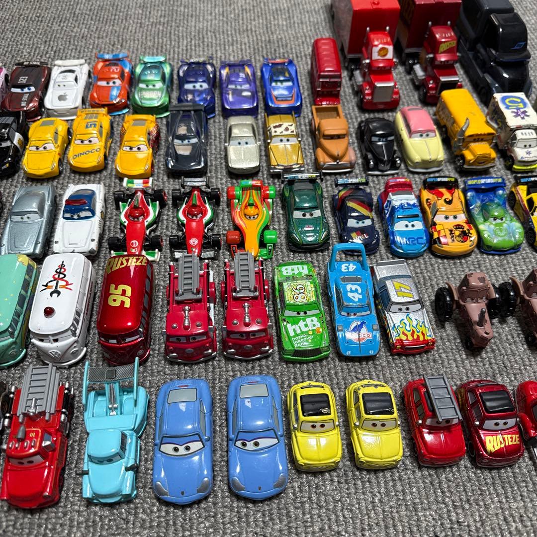 k*i様 カーズ トミカ　ミニカー 大量 93台　ジャンク扱い