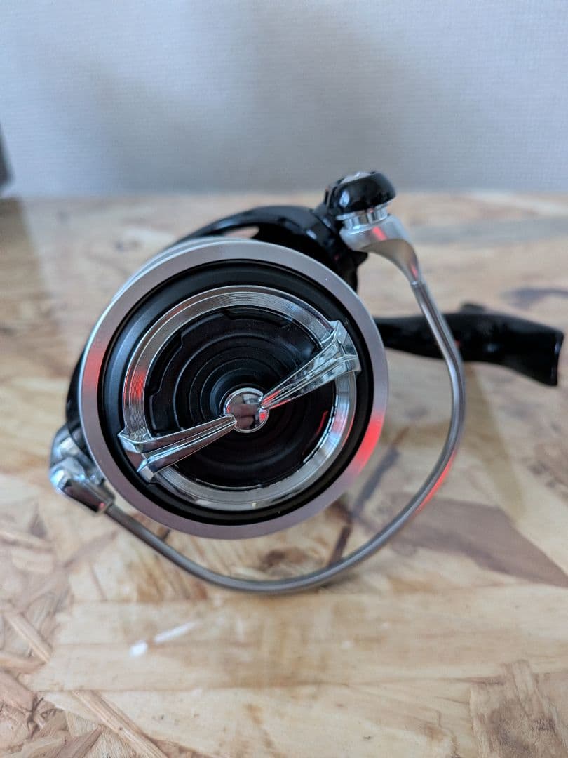 DAIWA レグザ LT5000D-CXH スピニングリール