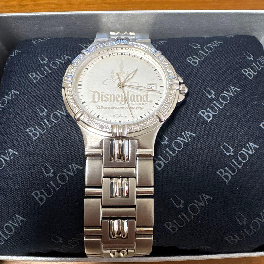 BULOVA DISNEY ディズニーランド　腕時計　ウォッチ　ブローバ
