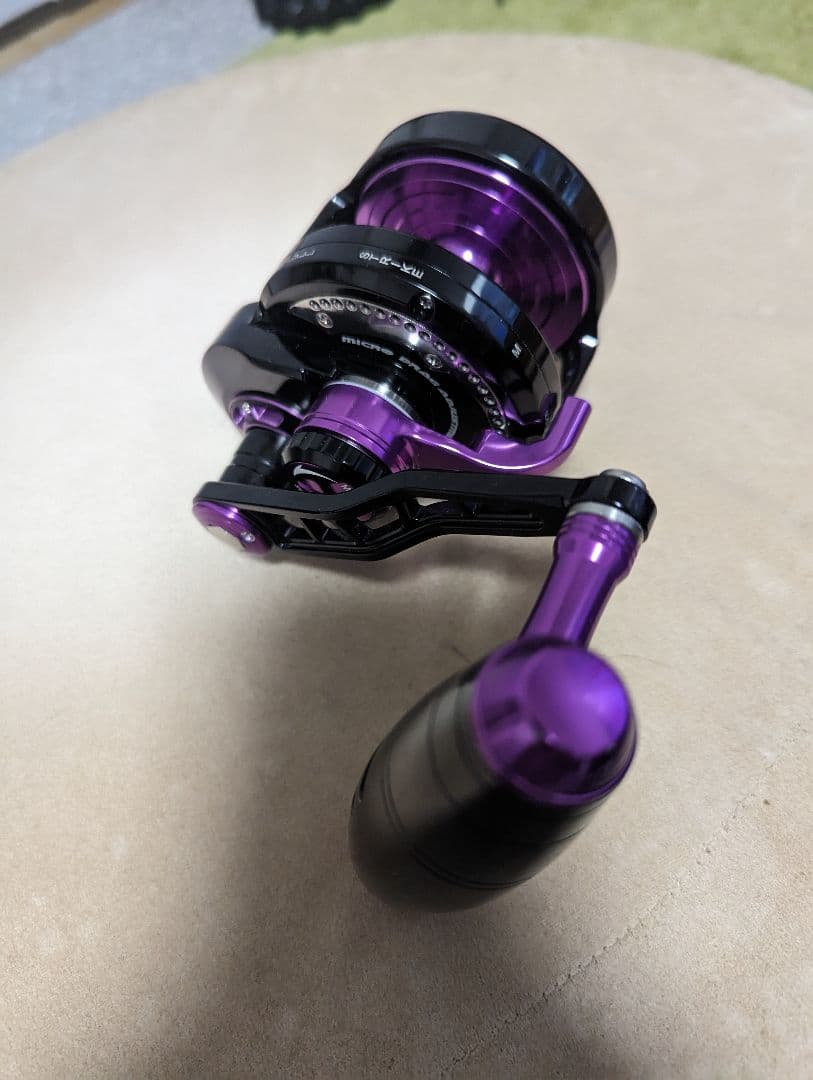 マサジ　マクセル　RAGE 60H 黒/紫