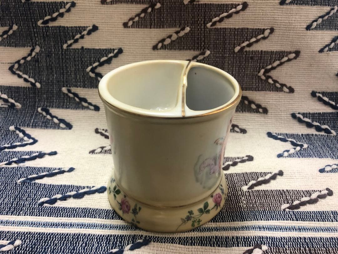 ●アンティークなシェービングマグカップ　エンジェル！