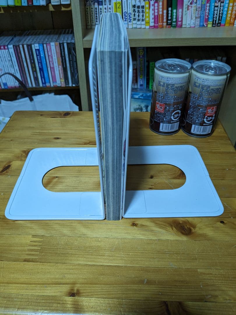 ゴールデンカムイ　全巻収納BOX入り＋特製しおり、色紙＋公式ファンブック　セット