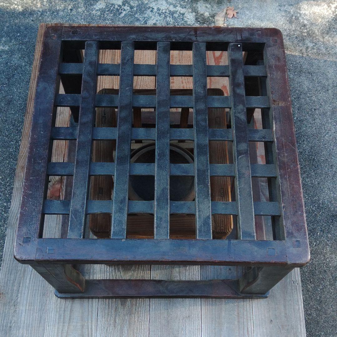 古民具　コタツ　古い暖房器具