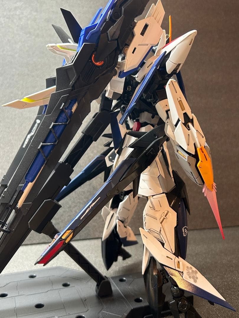 MG エクリプスガンダム&ライジンストライカー フリーダムカラー 完成品