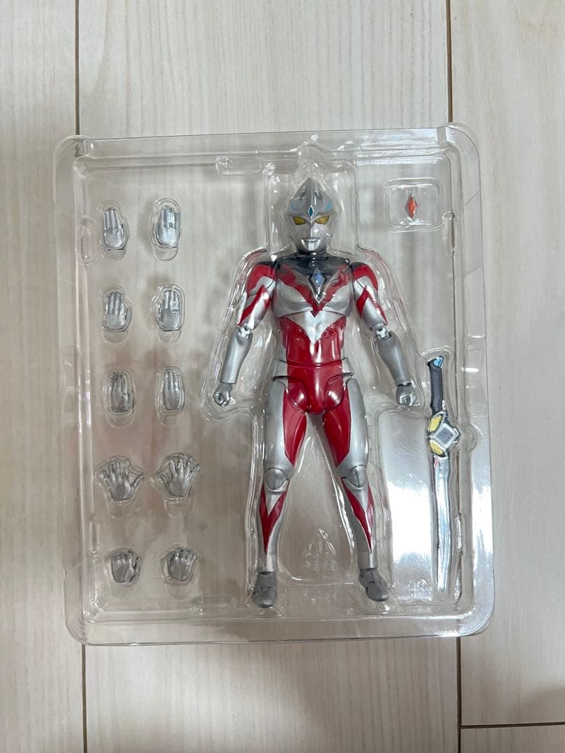 S.H.Figuarts ウルトラマンアーク&ギルアークセット