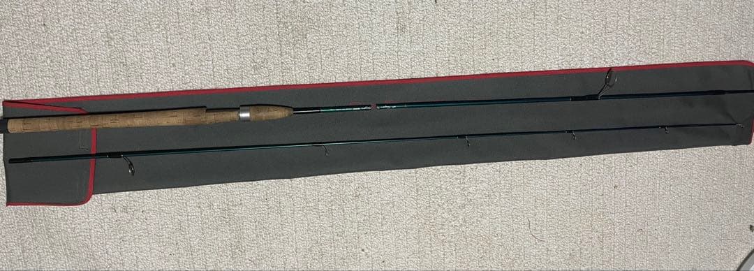 【バット側折れ】ufmウエダ スーパースティンガーボロン SSS-82