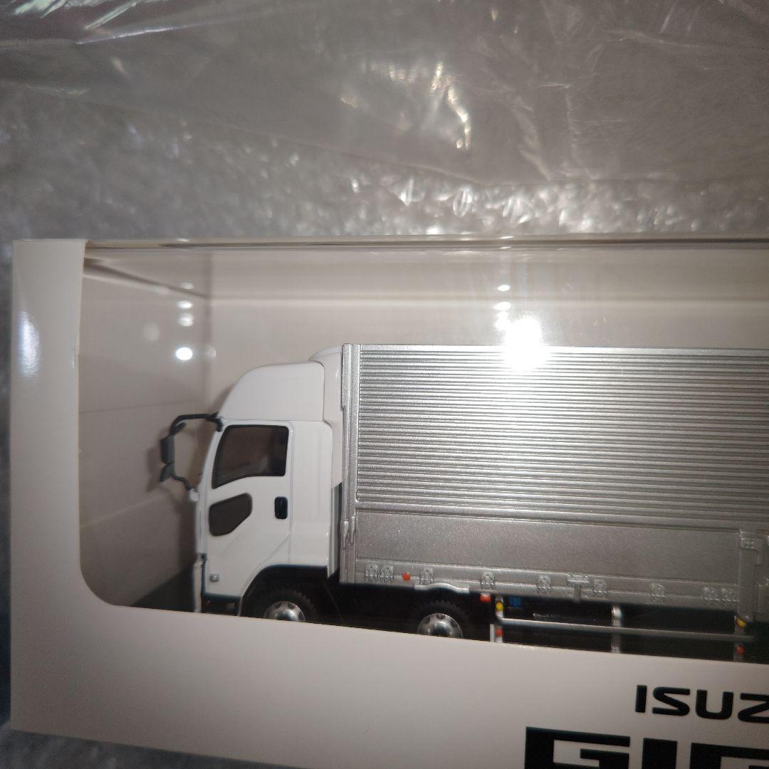1/43　ISUZU　GIGA　ギガ　トラック　未開封