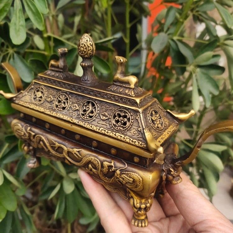 銅 細工 双羊争輝香炉 蔵炉 香道具装飾品 工芸品 置物
