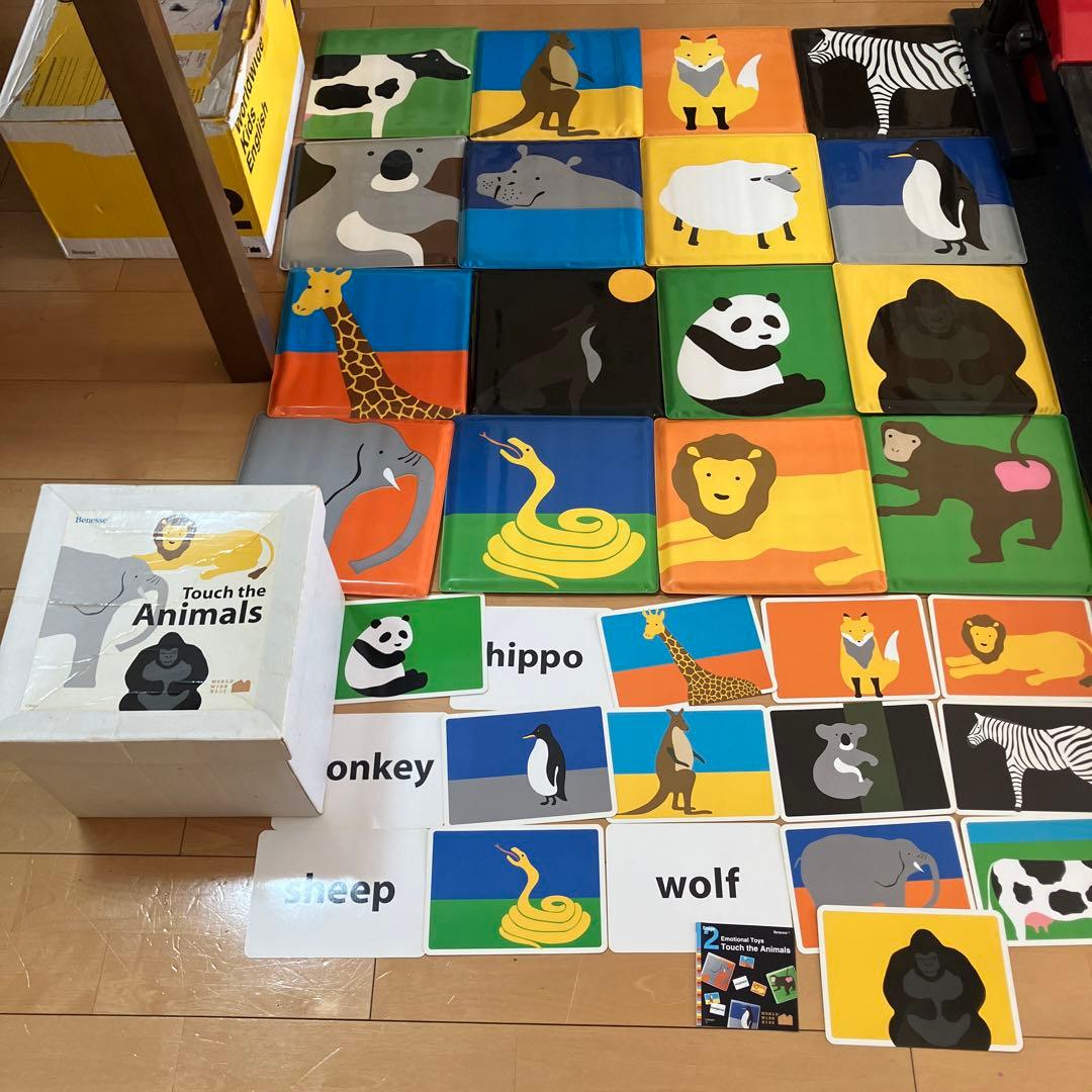 大特価★ほぼ未使用DVDとCD！ワールドワイドキッズ　ほぼフルセット　英語教育