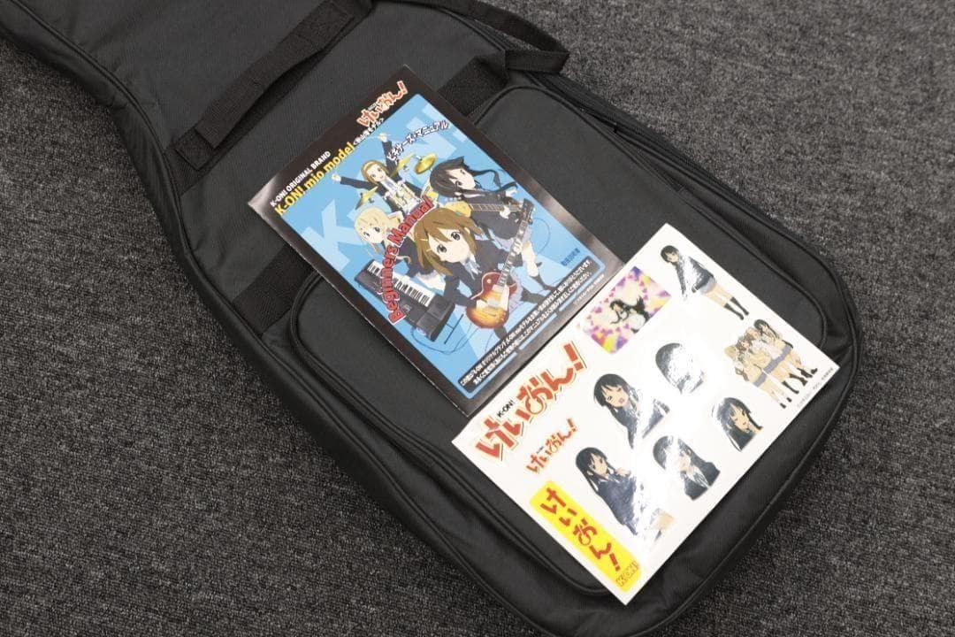 【9530】 左利き用 K-ON! 秋山澪 モデル エレキベース けいおん