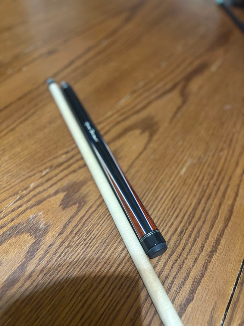 ビリヤード　ジノフェラーリジャンプキュー　台湾ヤンチンスー監修