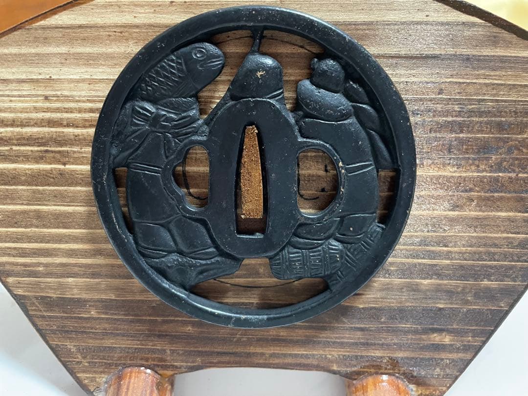 鍔　恵比寿大黒図透かし鍔