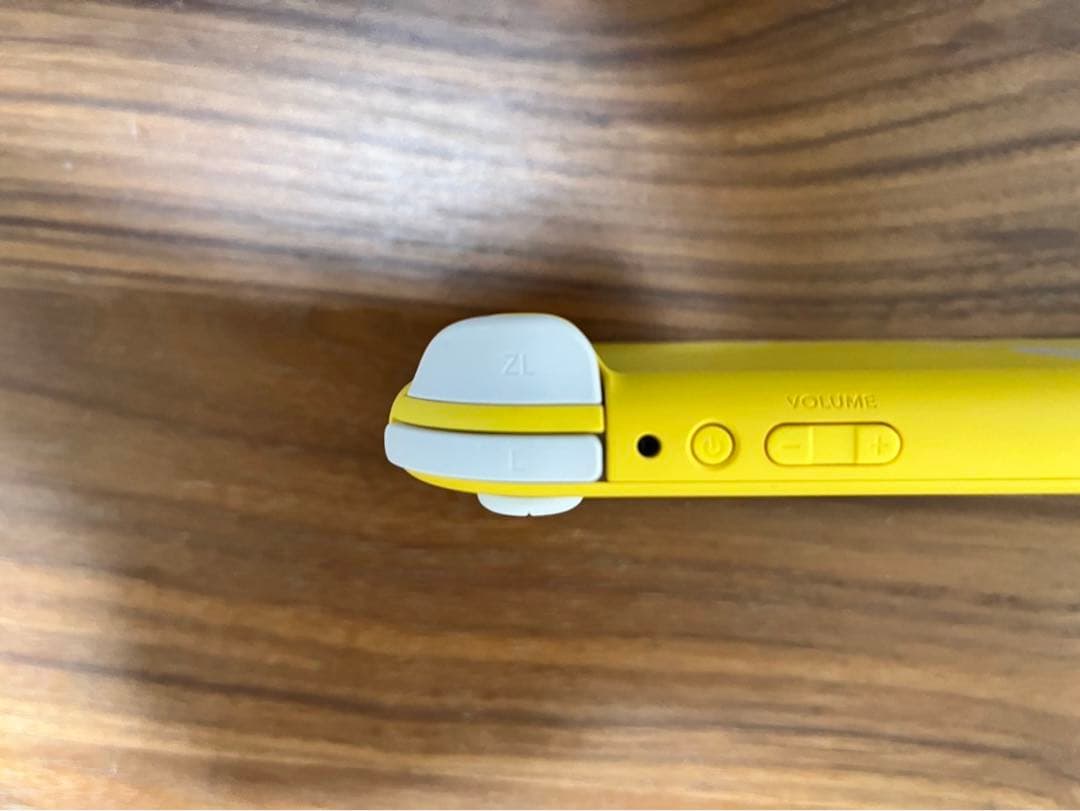 【美品】Nintendo Switch Lite イエロー