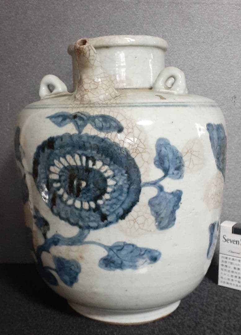 【本物保証❗️】中国古美術　中国古陶磁　古玩　明朝明代　青華　花図　注口付　大壺