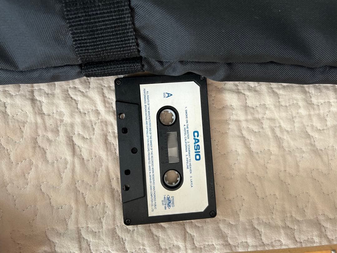 CASIO エレキギター スピーカー付き