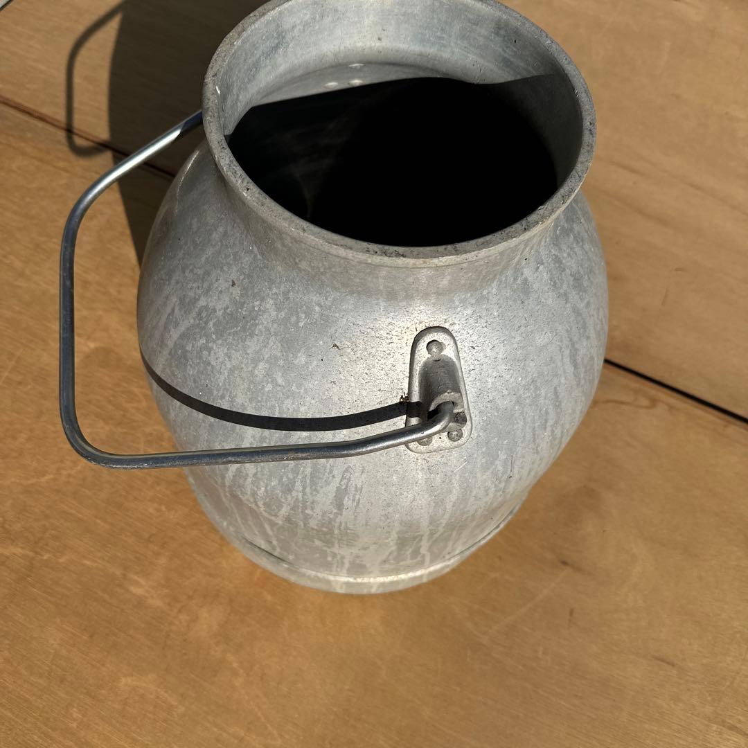 【希少】ヴィンテージ メタル ミルク缶　アンティーク　蚤の市