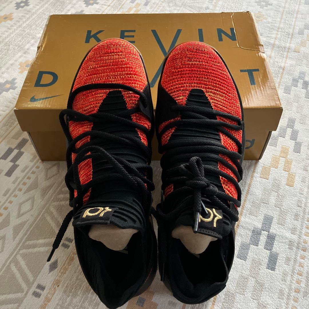 NIKE ZOOM KD10です