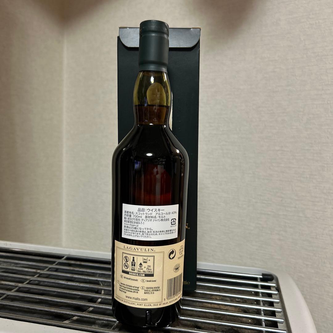 ウイスキー Lagavulin 16 Year Old 700ml