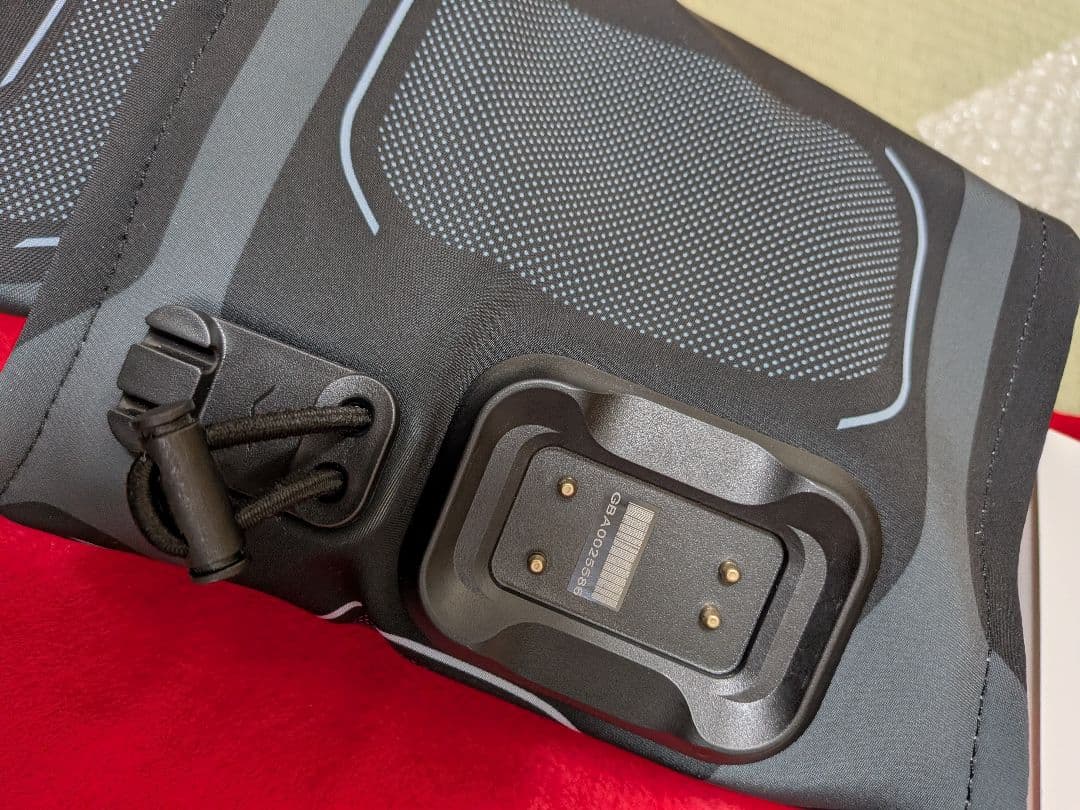 SIXPAD Core Belt 2 EMSトレーニングベルト　Mサイズ