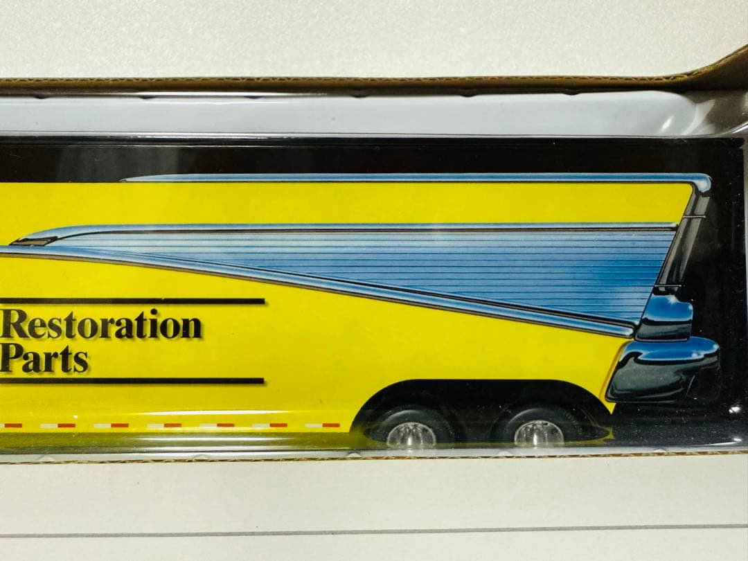 GM Restoration Parts 限定版トレーラー ミニカー