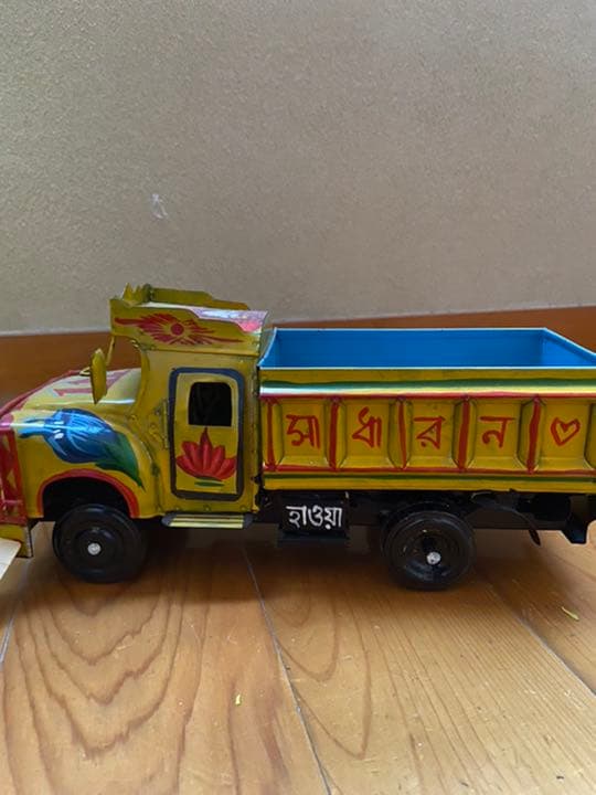 アンティーク　ハンドペイント　トラクター