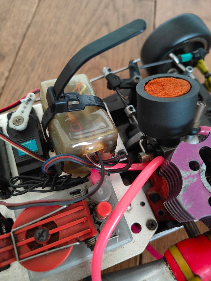 京商 KYOSHO エンジンRC マクラーレン F1 完成品　美品