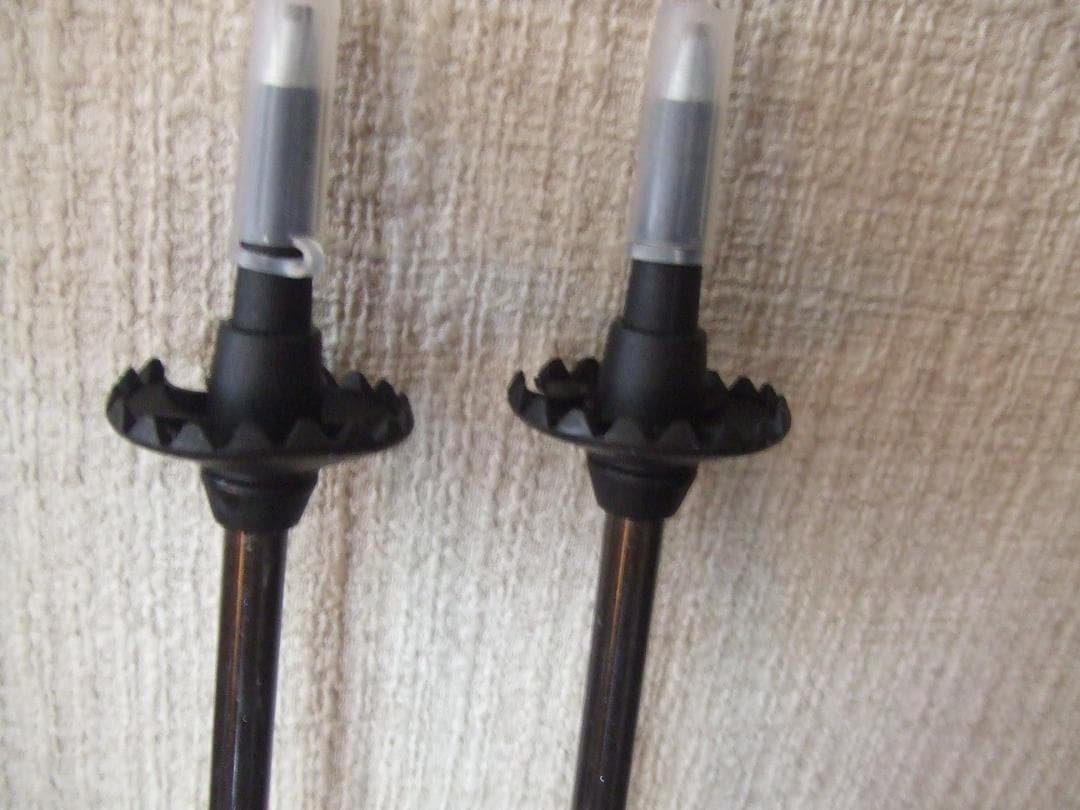 新品/展示保管品:カーボン製スノーポール　110ｃｍ：LEKI