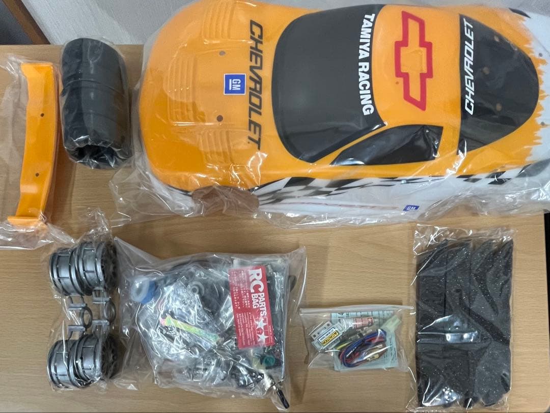 ホビーラジコン corvette c5-r 1/10