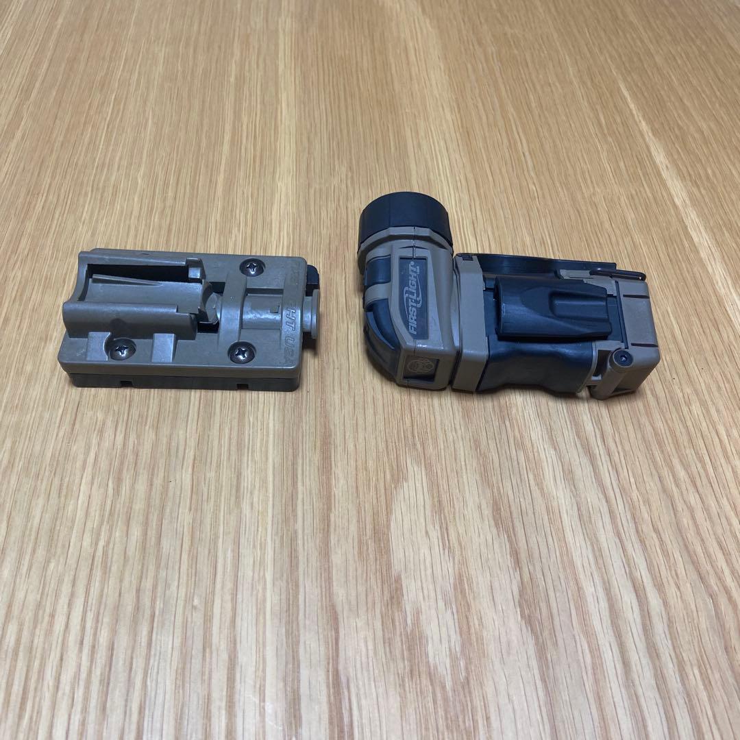 TORQ トルク　ライト　ファーストライト　FIRSTLIGHT ミリタリー