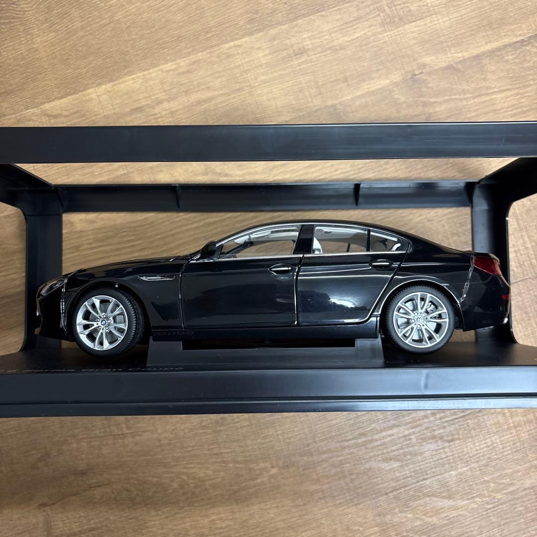  6series グランクーペ 1/18