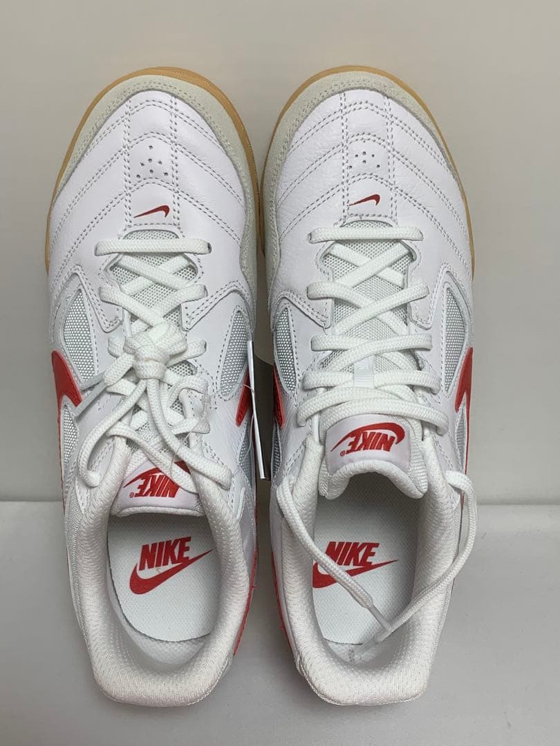 【匿名配送】ナイキ NIKE GATO フットサルシューズ 26cm 新品未使用