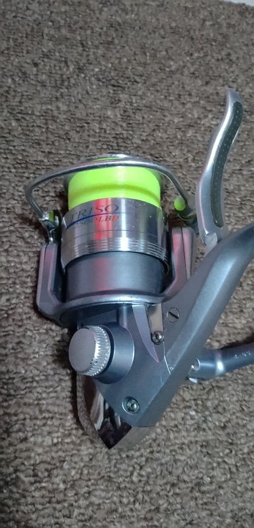 ダイワ　トライソ2500LBD