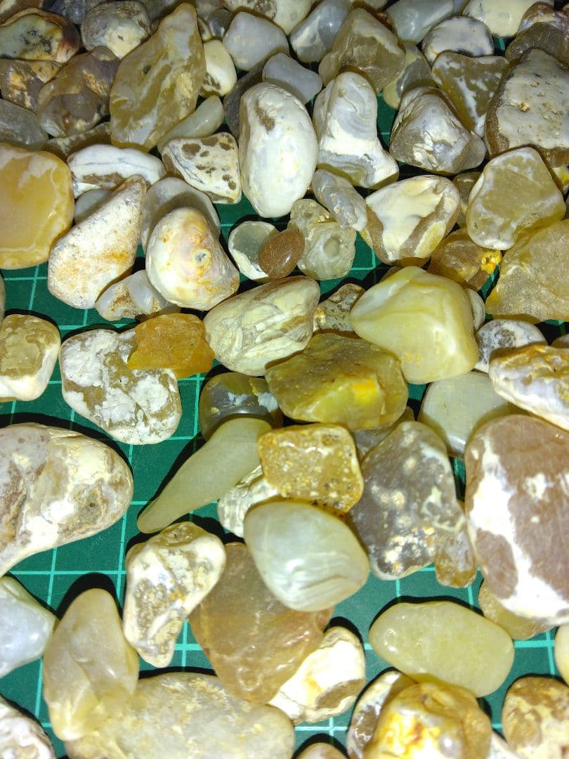 北海道各地産　瑪瑙　瑪瑙原石 鉱物標本　天然石　宝石　厳選美品