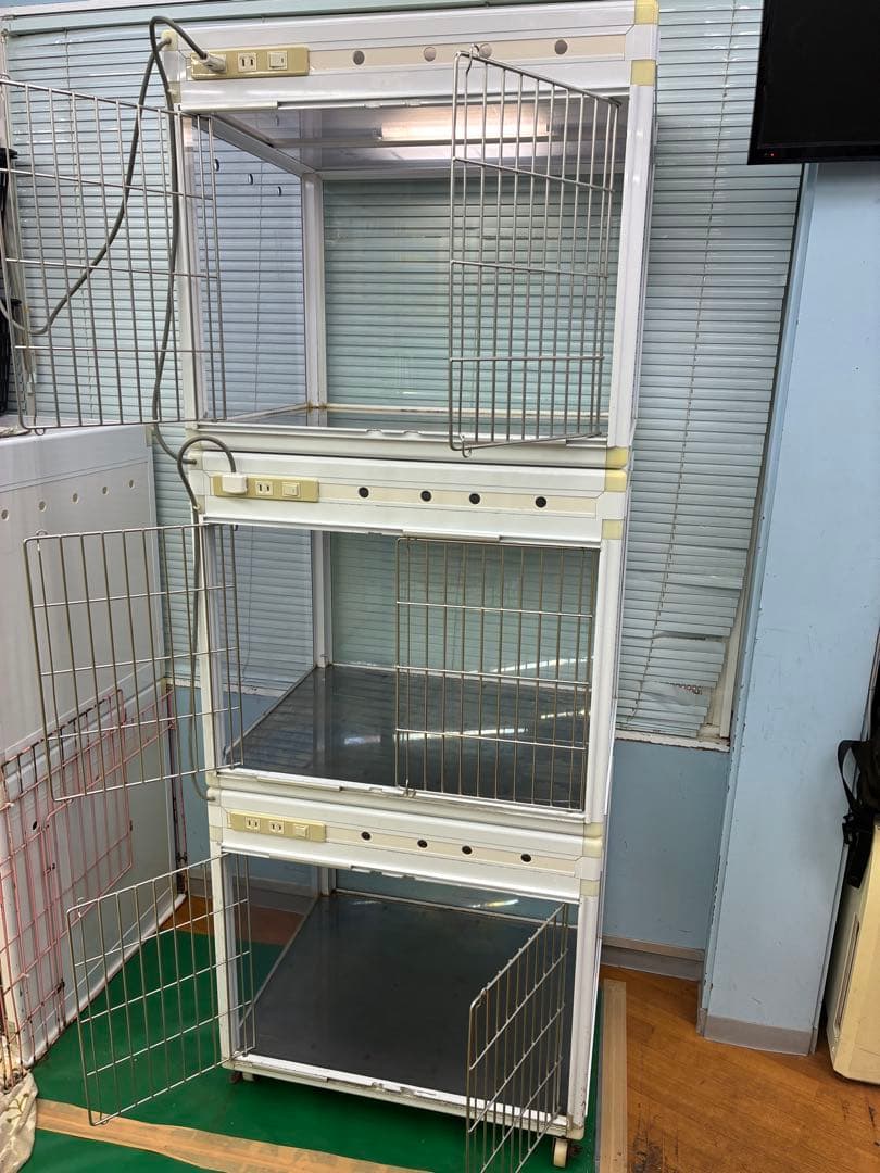 ❗️限界値引実施中❗️GB PRO ペットマンション 3面クリアフィックス窓3段