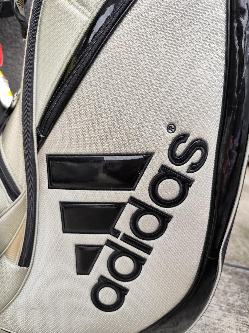 adidas／アディダス　キャディバッグ