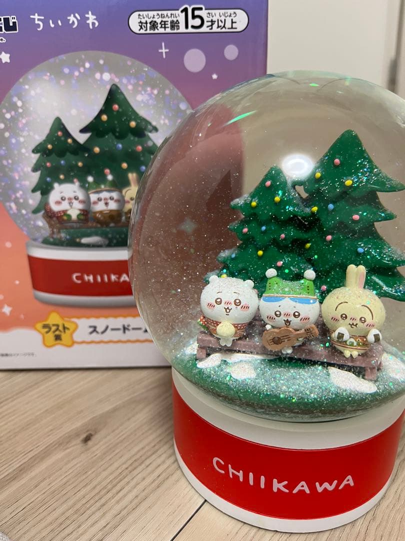 ちいかわ スノードーム