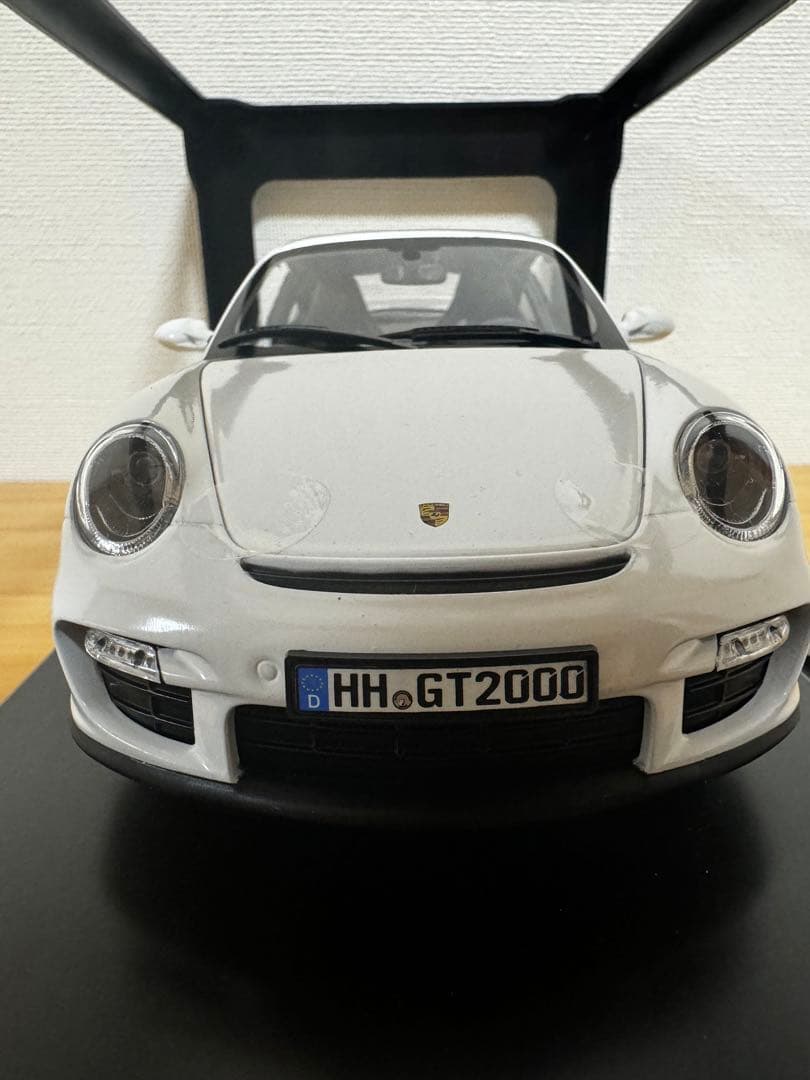 【NOREV】1/18 PORSCHE 911 GT2