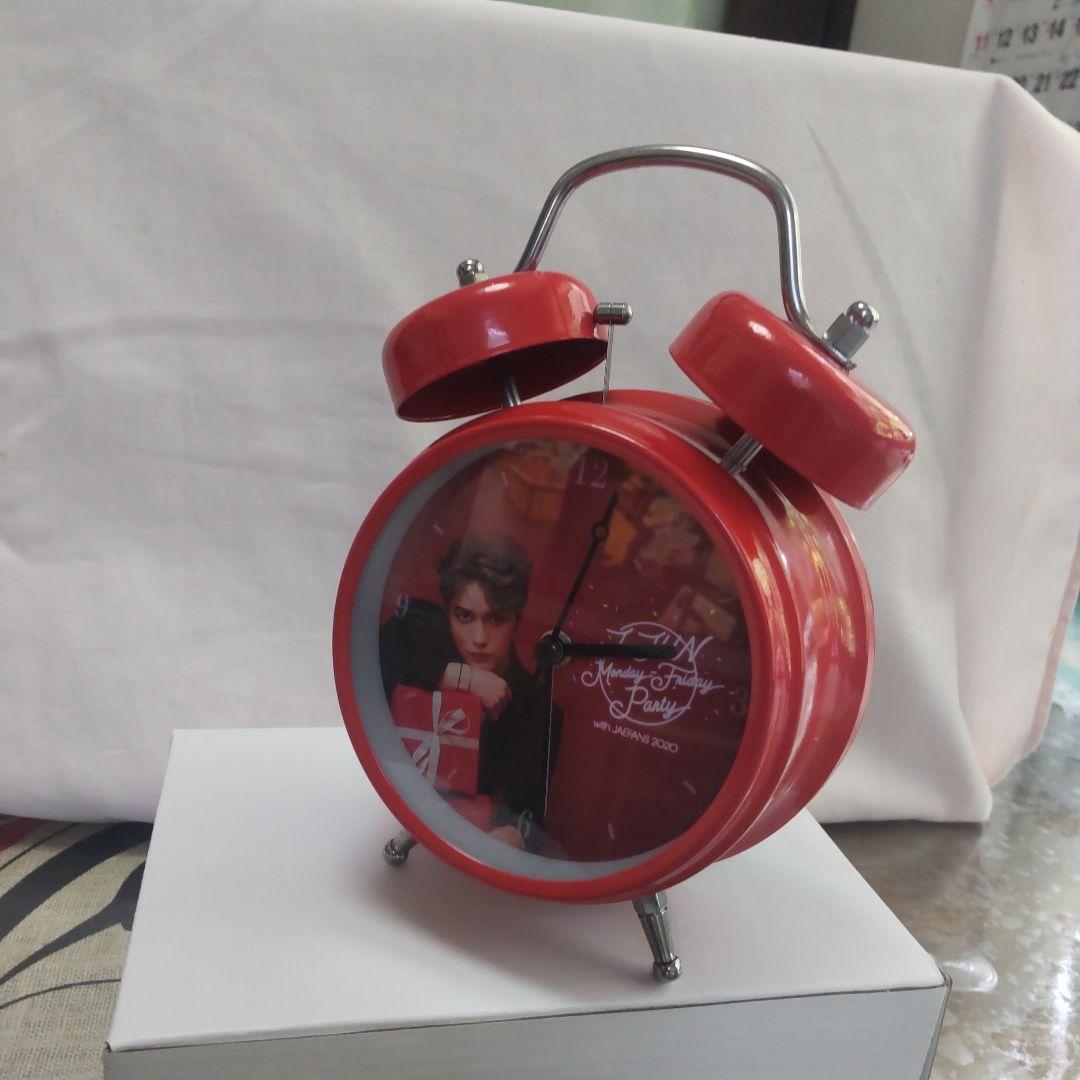 ジェジュン　目覚し時計　赤白セット