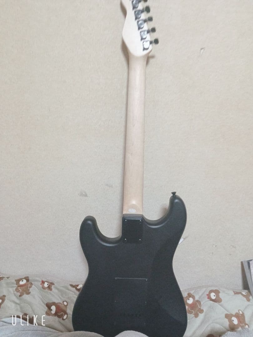 ストラトキャスター タイプ エレキギター