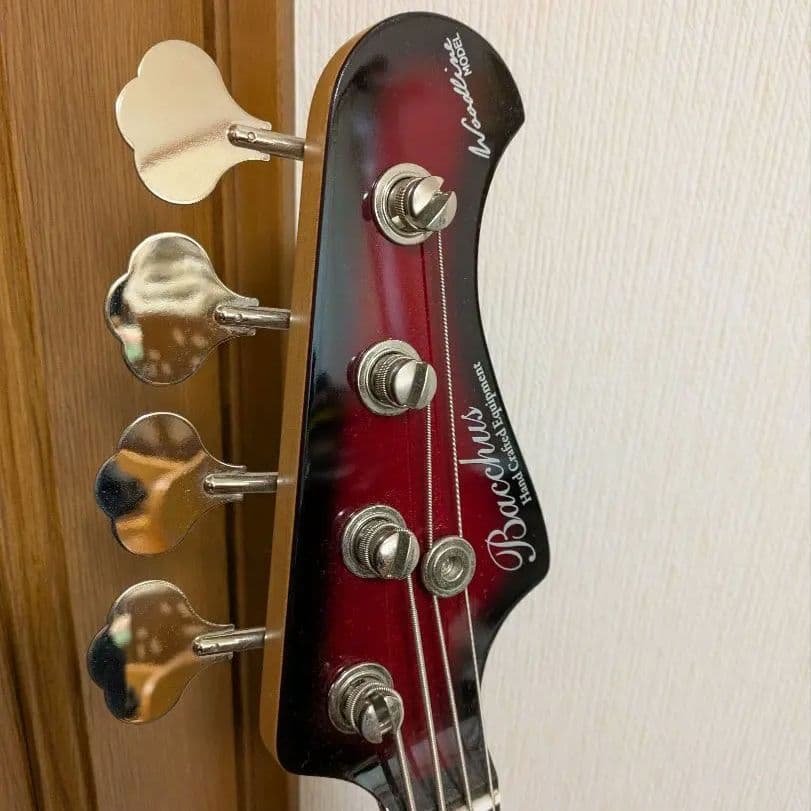 Bacchus ウッドラインモデル WL-434 レッドサンバースト ベース