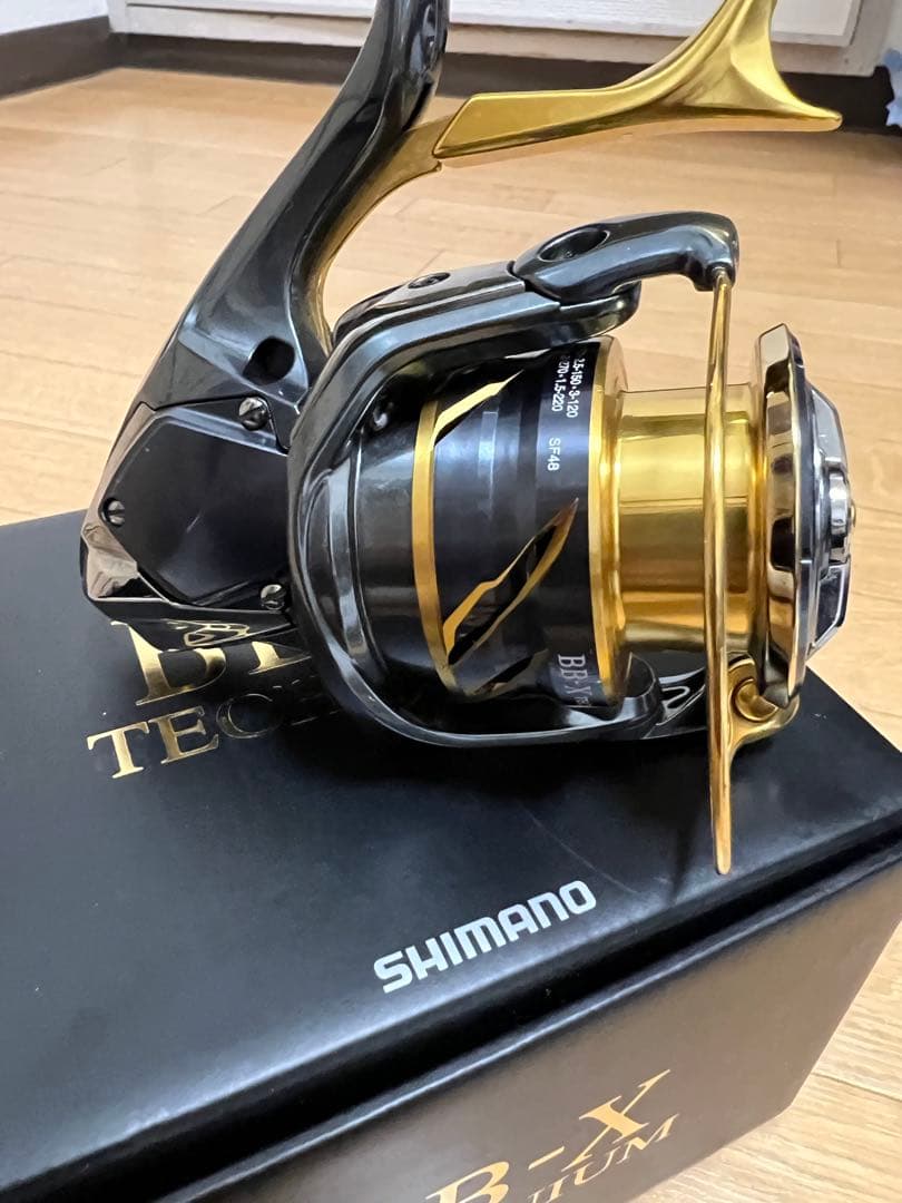 【VELL】シマノ21BBX テクニウム 2500DXXG SL(左)