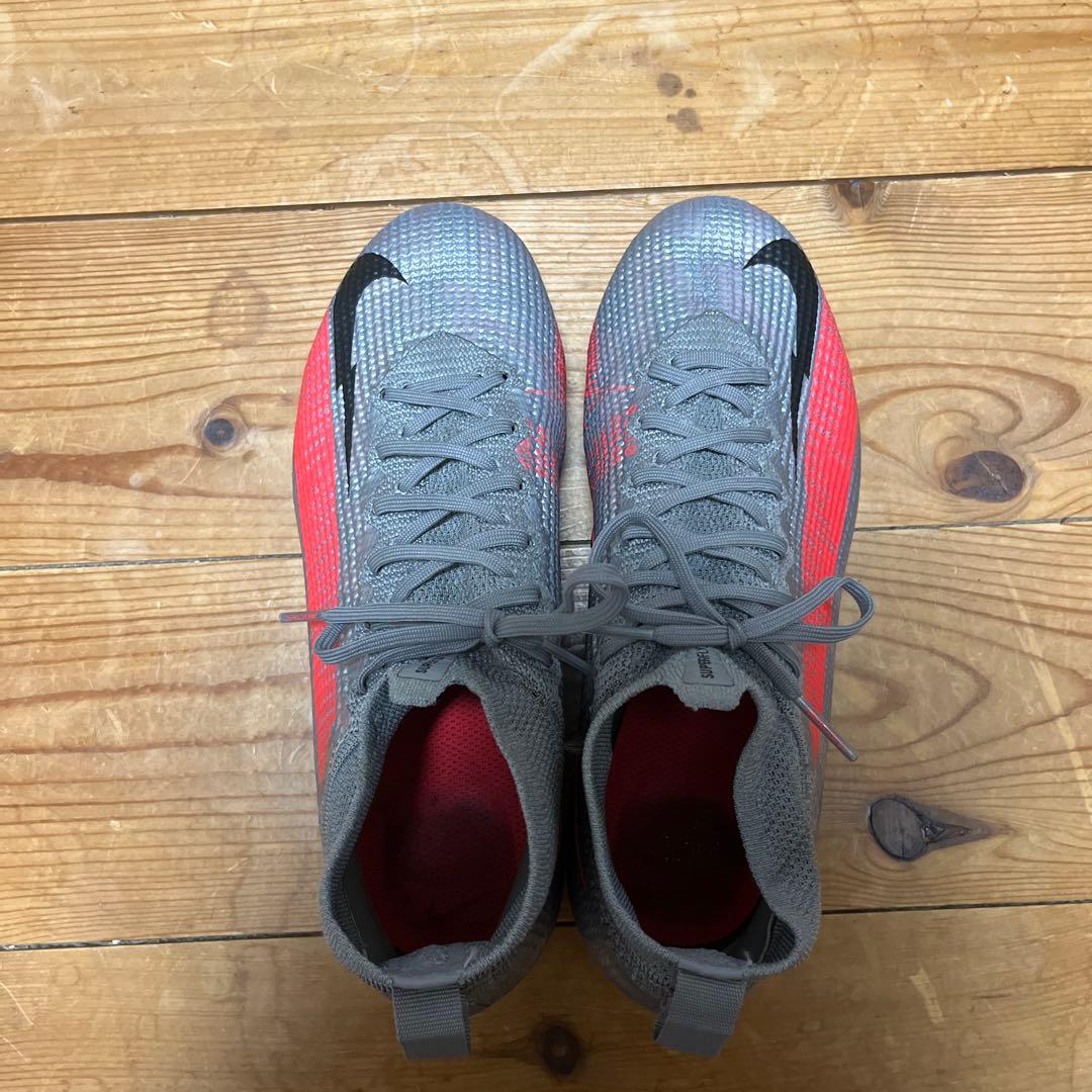 Nike マーキュリアルベイパー13 ハイカット　25.5cm