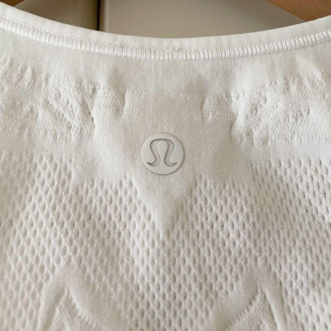 【新品】ルルレモンlululemonヨガトップス　ピラティス　ホワイト2