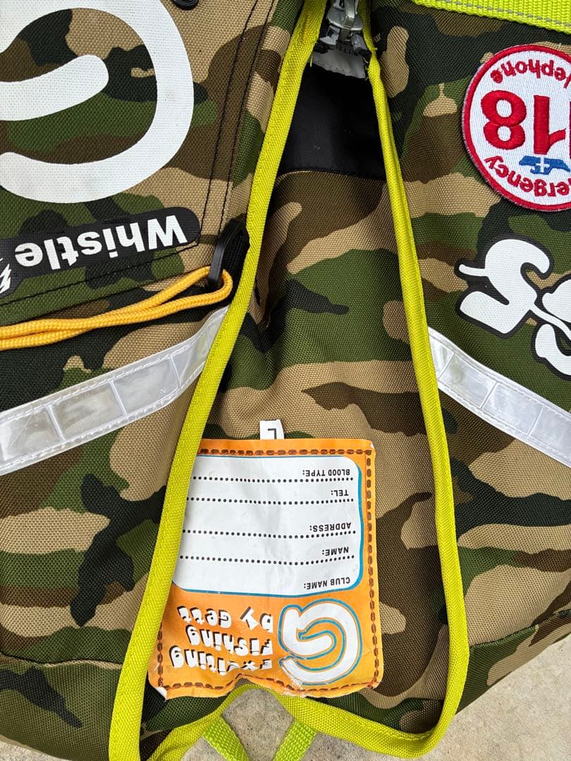 海遊び　川遊び　マリンシューズ　浮き輪　ライフジャケット