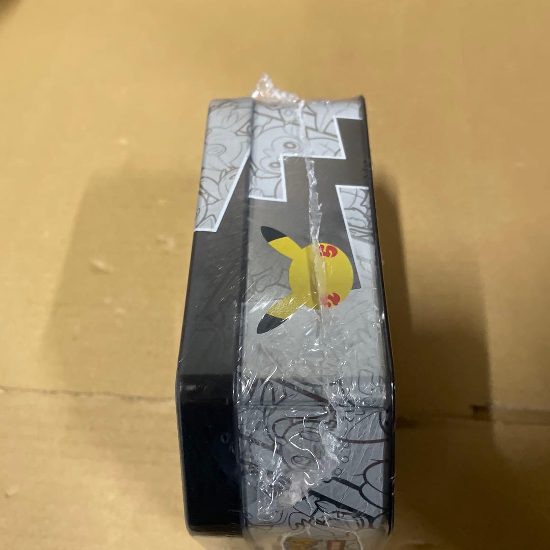 パ*ん様 Pokémon Anniversary CelebrationsTin