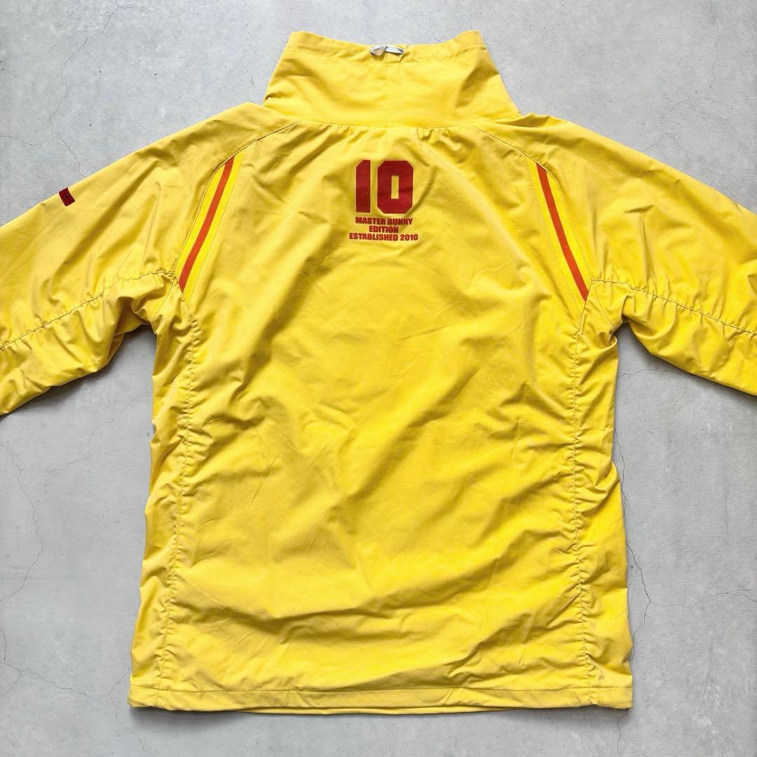 MASTER BUNNY EDITION 蓄熱スニード プルオーバー イエロー2
